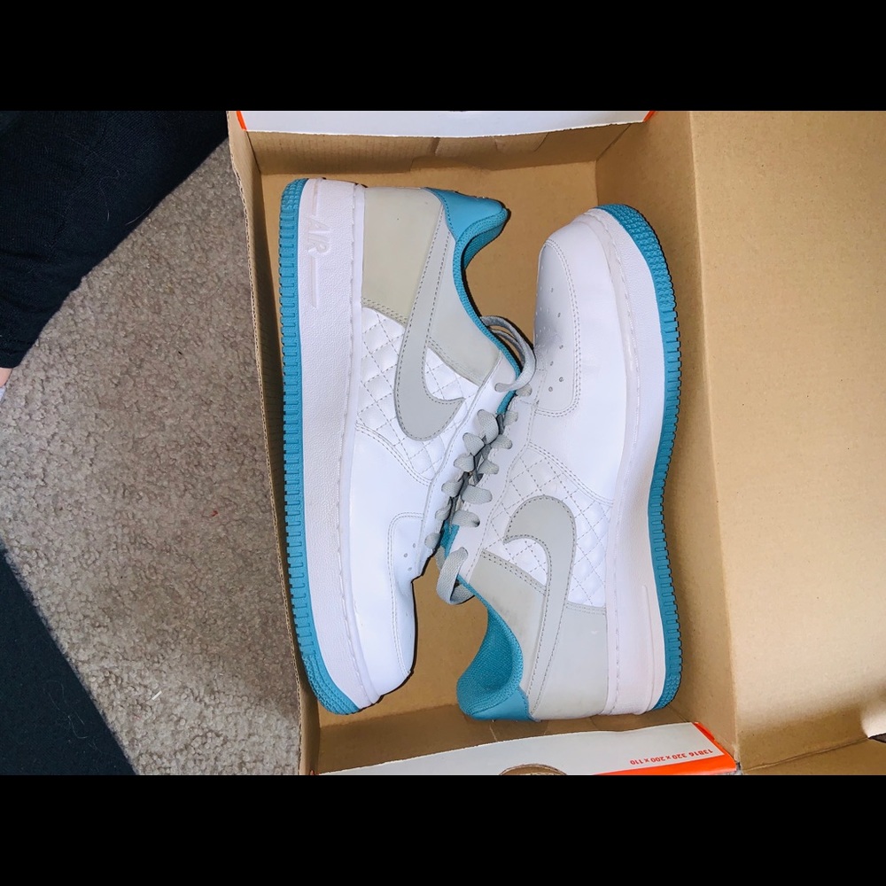 Nike Air Force 1